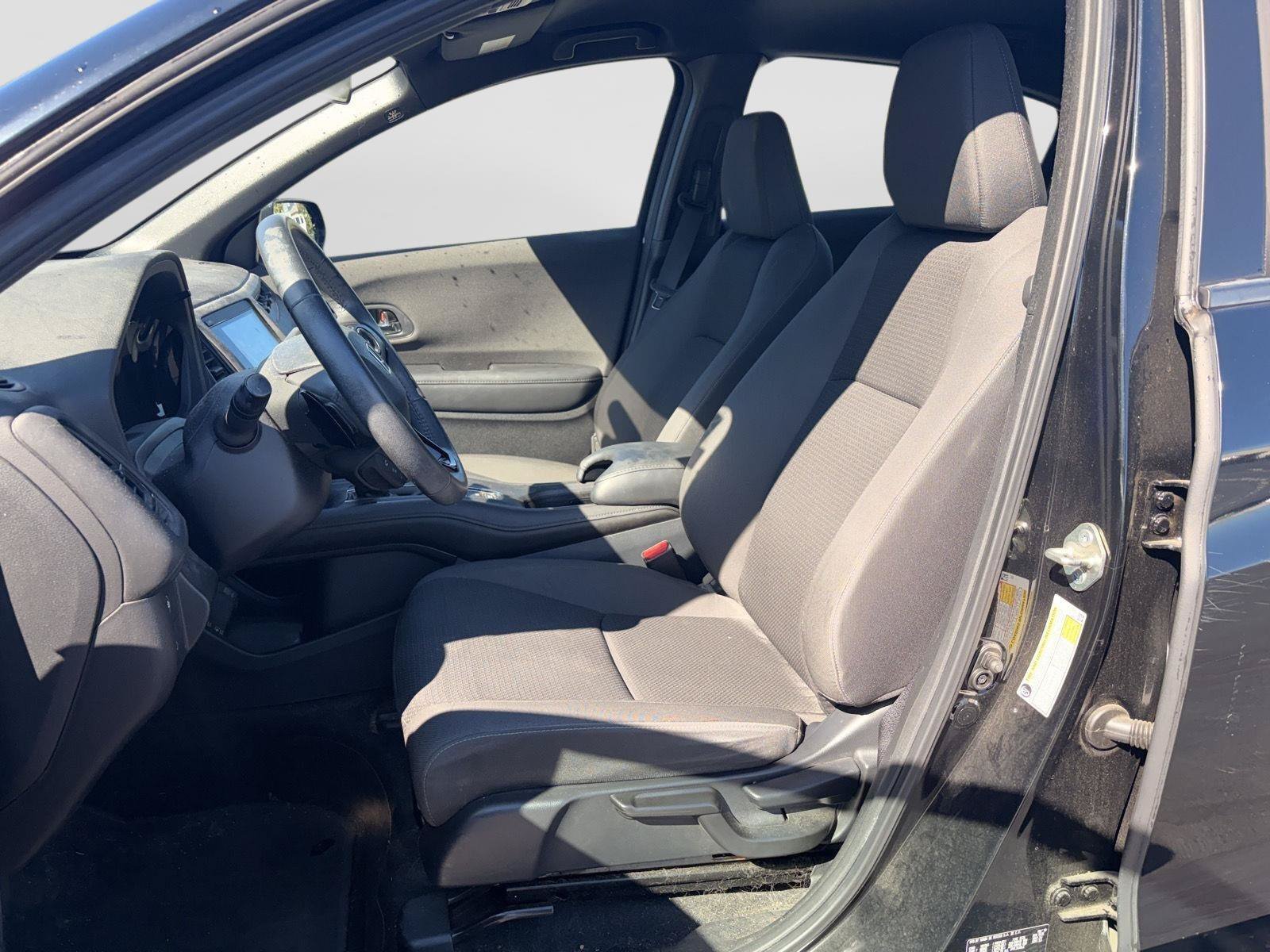 Used 2019 Honda HR-V Sport image 5