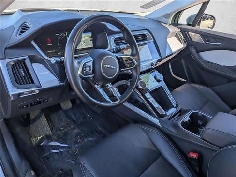 Used 2020 Jaguar I-PACE SE image 9