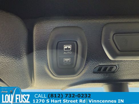 Used 2023 Jeep Wrangler Sahara w/ Cold Weather Group image 28