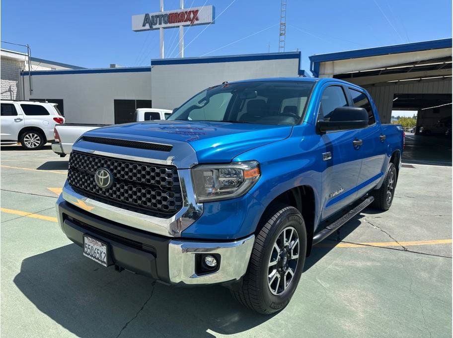 Used 2018 Toyota Tundra SR5 w/ TRD Off Road Package AWD/4WD image 2