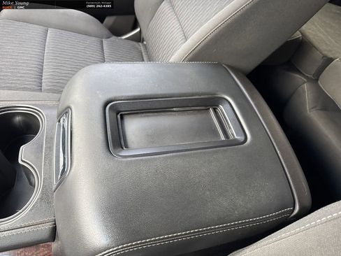 Used 2019 GMC Yukon SLE image 30