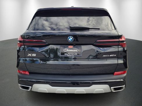 New 2026 BMW X5 xDrive50e w/ Executive Package image 6