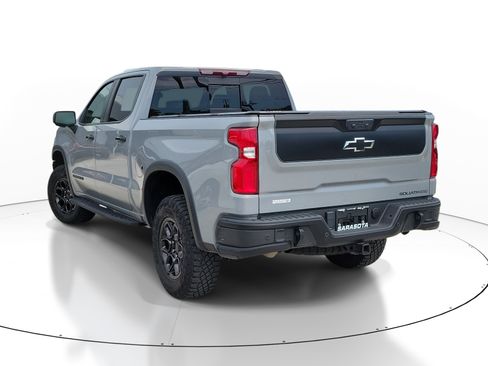 Used 2024 Chevrolet Silverado 1500 ZR2 w/ ZR2 Bison Edition AWD/4WD image 4