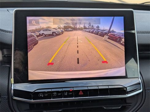 New 2026 Jeep Compass Latitude image 22