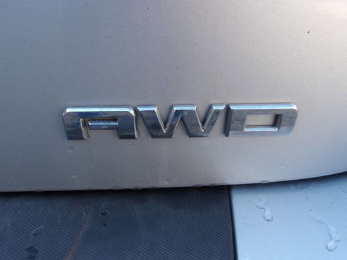 Used 2011 GMC Terrain SLE image 36