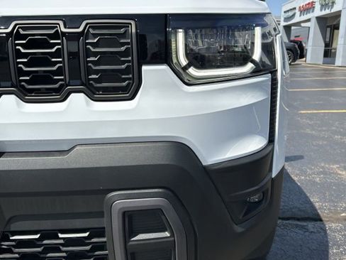 New 2026 Jeep Cherokee Limited image 3