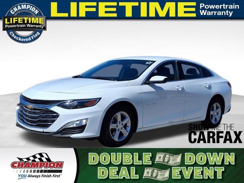 Used 2025 Chevrolet Malibu LS w/ Driver Confidence Package image 1