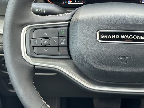 New 2026 Jeep Grand Wagoneer L 2WD image 20