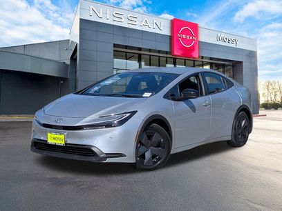 Used 2024 Toyota Prius LE