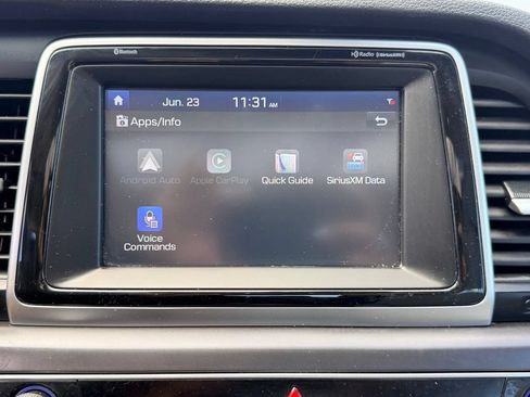 Used 2019 Hyundai Sonata Limited FWD image 16