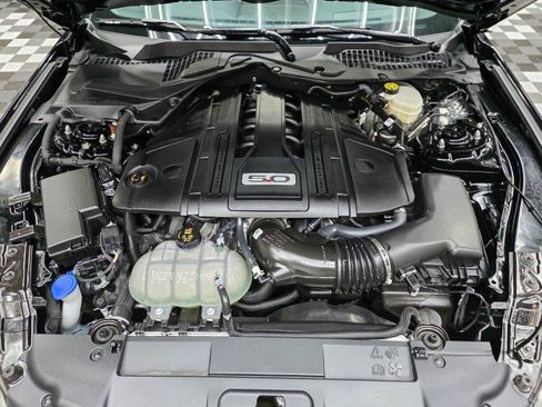 Used 2022 Ford Mustang GT Premium w/ Equipment Group 401A RWD image 33