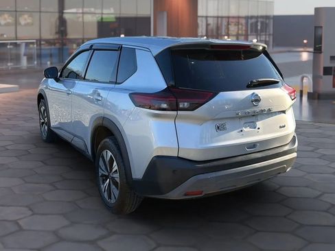 Used 2021 Nissan Rogue SV FWD image 6