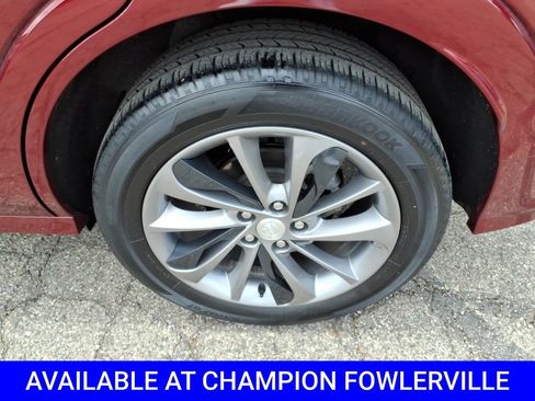 Used 2023 Buick Encore GX Select w/ Sport Touring Package AWD/4WD image 9