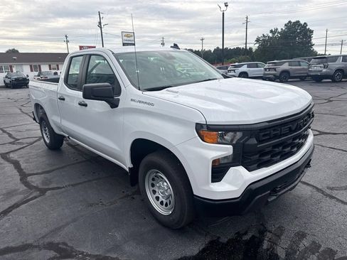 Used 2026 Chevrolet Silverado 1500 W/T w/ Trailering Package RWD image 11