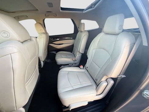 Used 2018 Buick Enclave Essence w/ Trailering Package AWD/4WD image 29