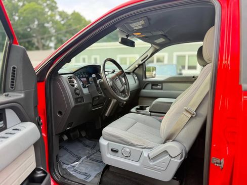 Used 2014 Ford F150 XLT w/ Equipment Group 302A Luxury AWD/4WD image 8