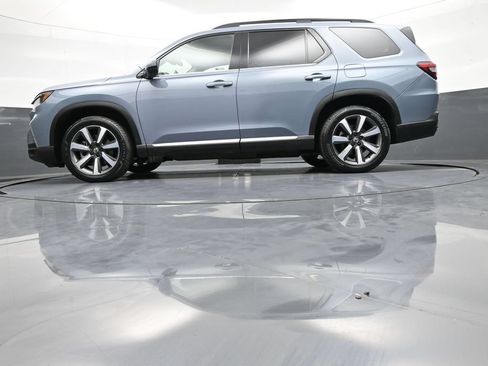 Used 2023 Honda Pilot Touring image 35