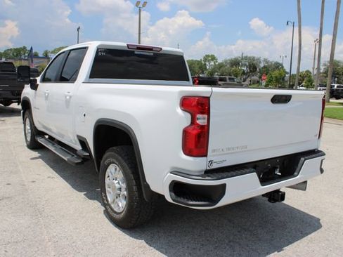 Used 2025 Chevrolet Silverado 2500 LT AWD/4WD image 8