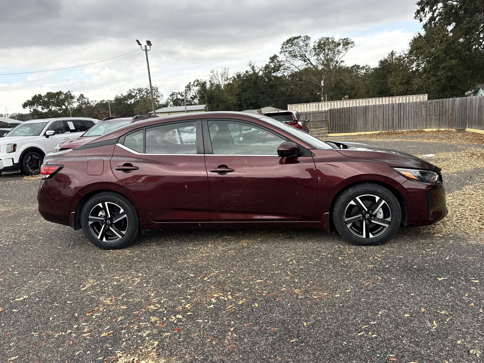 Used 2024 Nissan Sentra SV FWD image 6