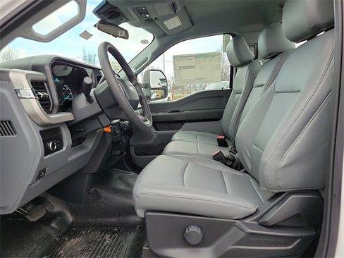 New 2024 Ford F550 2WD Regular Cab Super Duty image 5