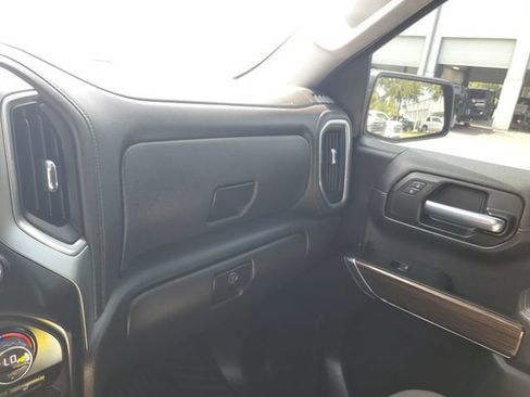 Used 2021 Chevrolet Silverado 1500 RST w/ Redline Edition RWD image 27