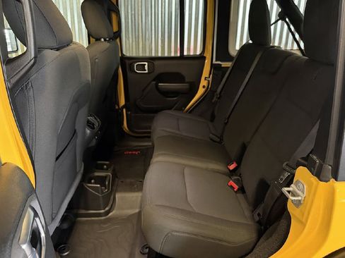 Used 2021 Jeep Wrangler Unlimited Sport AWD/4WD image 16