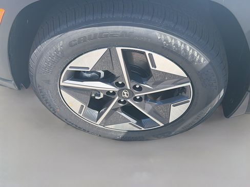 New 2026 Hyundai Tucson SEL FWD image 24