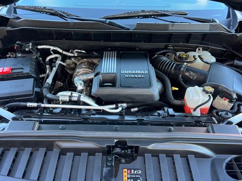 Used 2022 Chevrolet Silverado 1500 LTZ w/ LTZ Convenience Package II image 25