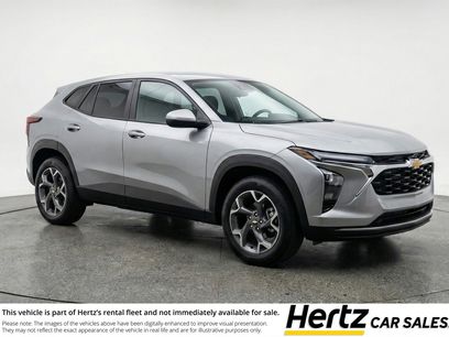 Used 2025 Chevrolet Trax LT