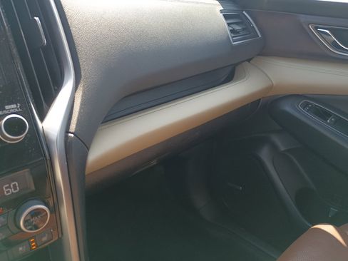 Used 2022 Subaru Ascent Touring image 22