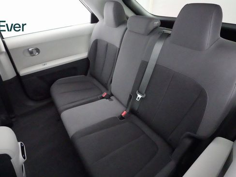 Used 2024 Hyundai Ioniq 5 SEL image 10