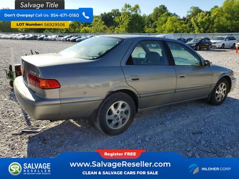 Used 2001 Toyota Camry FWD image 4