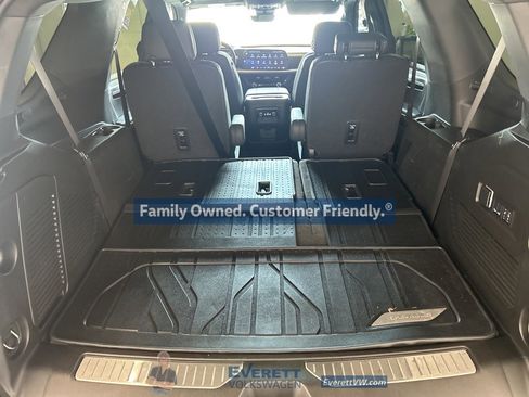 Used 2025 Chevrolet Tahoe Z71 w/ Z71 Off-Road Package image 37