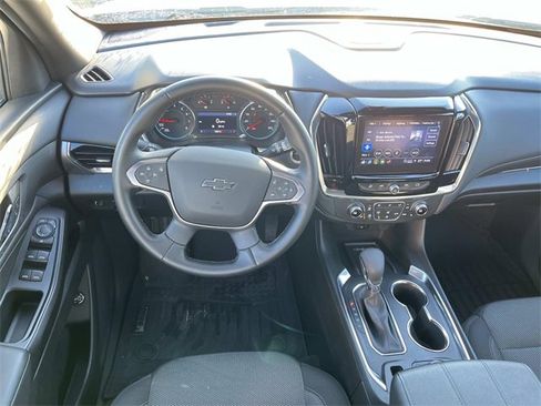 Used 2023 Chevrolet Traverse LT w/ Midnight/Sport Edition image 10