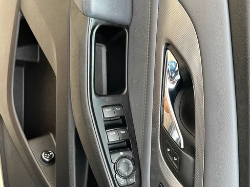 Used 2018 Chevrolet Traverse Premier w/ LPO, Floor Liner Package AWD/4WD image 11