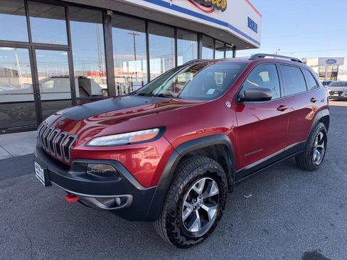 Used 2015 Jeep Cherokee Trailhawk image 1