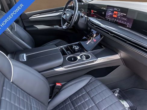 Certified 2025 Cadillac Escalade V AWD/4WD image 32