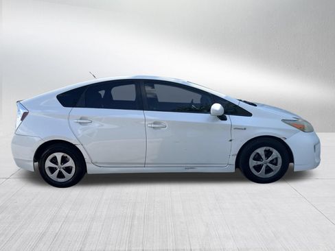 Used 2013 Toyota Prius Two FWD image 5