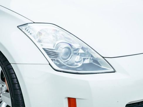 Used 2007 Nissan 350Z Grand Touring image 37