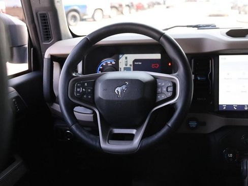 Used 2023 Ford Bronco Wildtrak AWD/4WD image 24