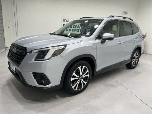 Used 2023 Subaru Forester Limited AWD/4WD image 4