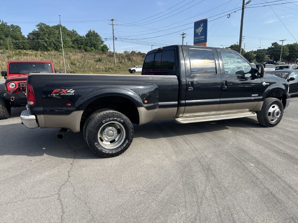 Used 2006 Ford F350 King Ranch AWD/4WD image 4