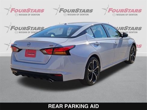 New 2025 Nissan Altima 2.5 SR image 4