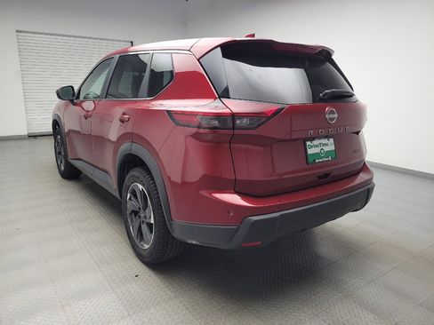 Used 2025 Nissan Rogue SV AWD/4WD image 5