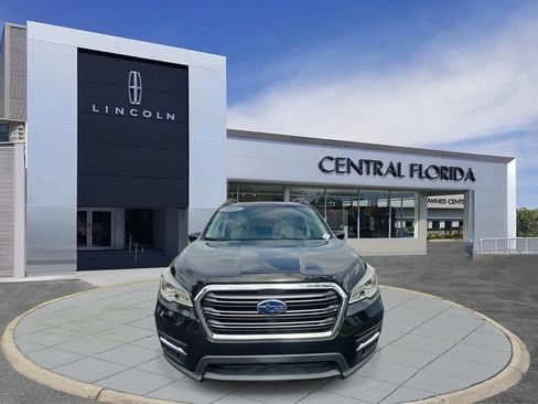 Used 2021 Subaru Ascent Premium w/ Convenience Package AWD/4WD image 9