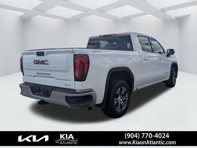 Used 2025 GMC Sierra 1500 SLT AWD/4WD image 3