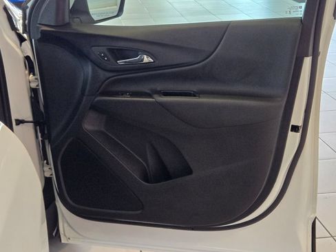 Certified 2024 Chevrolet Equinox LT FWD image 5