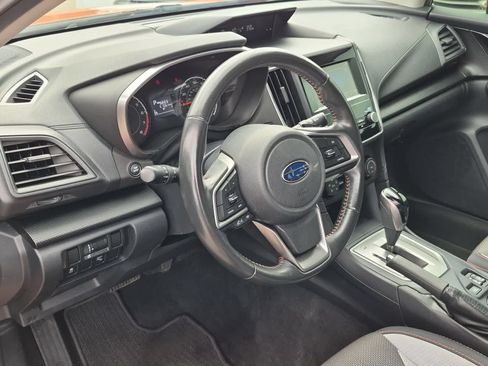 Used 2018 Subaru Crosstrek 2.0i Premium w/ Moonroof Package AWD/4WD image 10