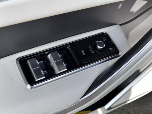 New 2026 Jaguar F-PACE R-Dynamic S AWD/4WD image 13