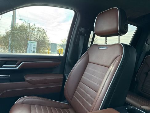 Used 2023 GMC Sierra 1500 Denali Ultimate image 47